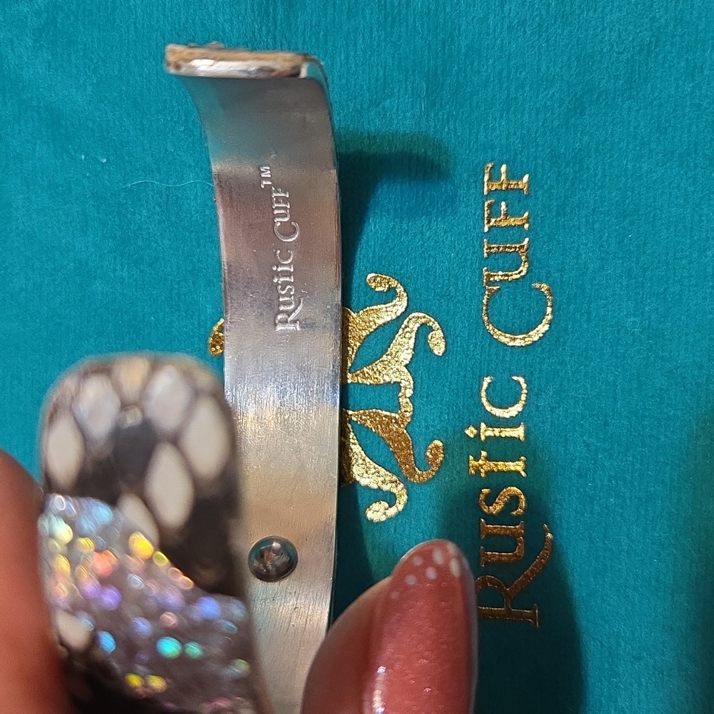 Rustic Cuff Snake Pattern Bracelet With Silver Ac… - image 4